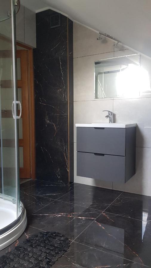 Apartament Sosnowa Lägenhet Krasnobród Exteriör bild